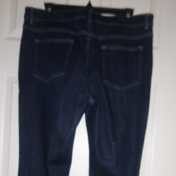 LOGO-By Lori Goldstein, Women's Dark wash blue denim jeans - Picture 8 of 8